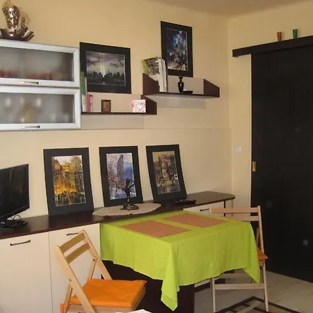Studio Mira * بورغاس
